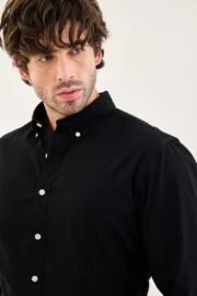 Oakyr Best Oxford Men’s Solid Black Slim-Fit Button-Down Shirt